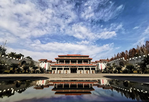 “我在博物馆画文物”全省青少年绘画大展